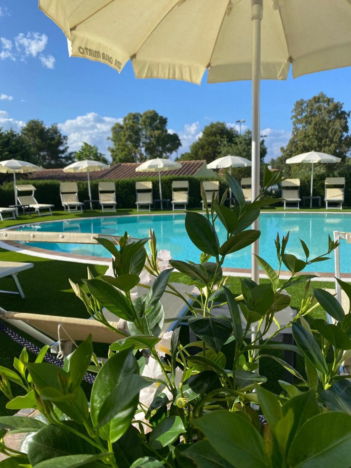 Hotel Cala Mirto Budoni Dış mekan fotoğraf